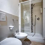 Roommo Beccaria * Firenze