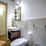Roommo Beccaria *