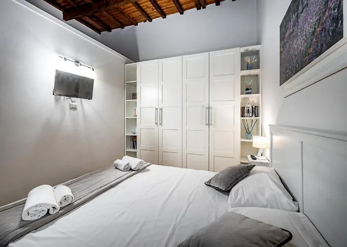 Roommo Beccaria *