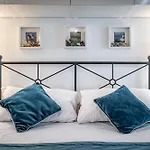 Roommo Beccaria Lägenhet *